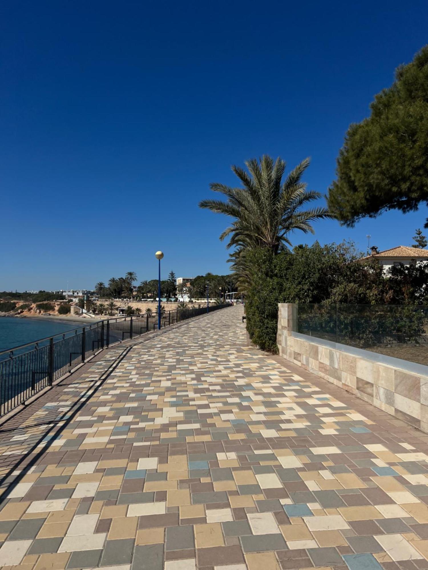 Punta Prima Nice Apartment With Sea Views 또레비에하 외부 사진